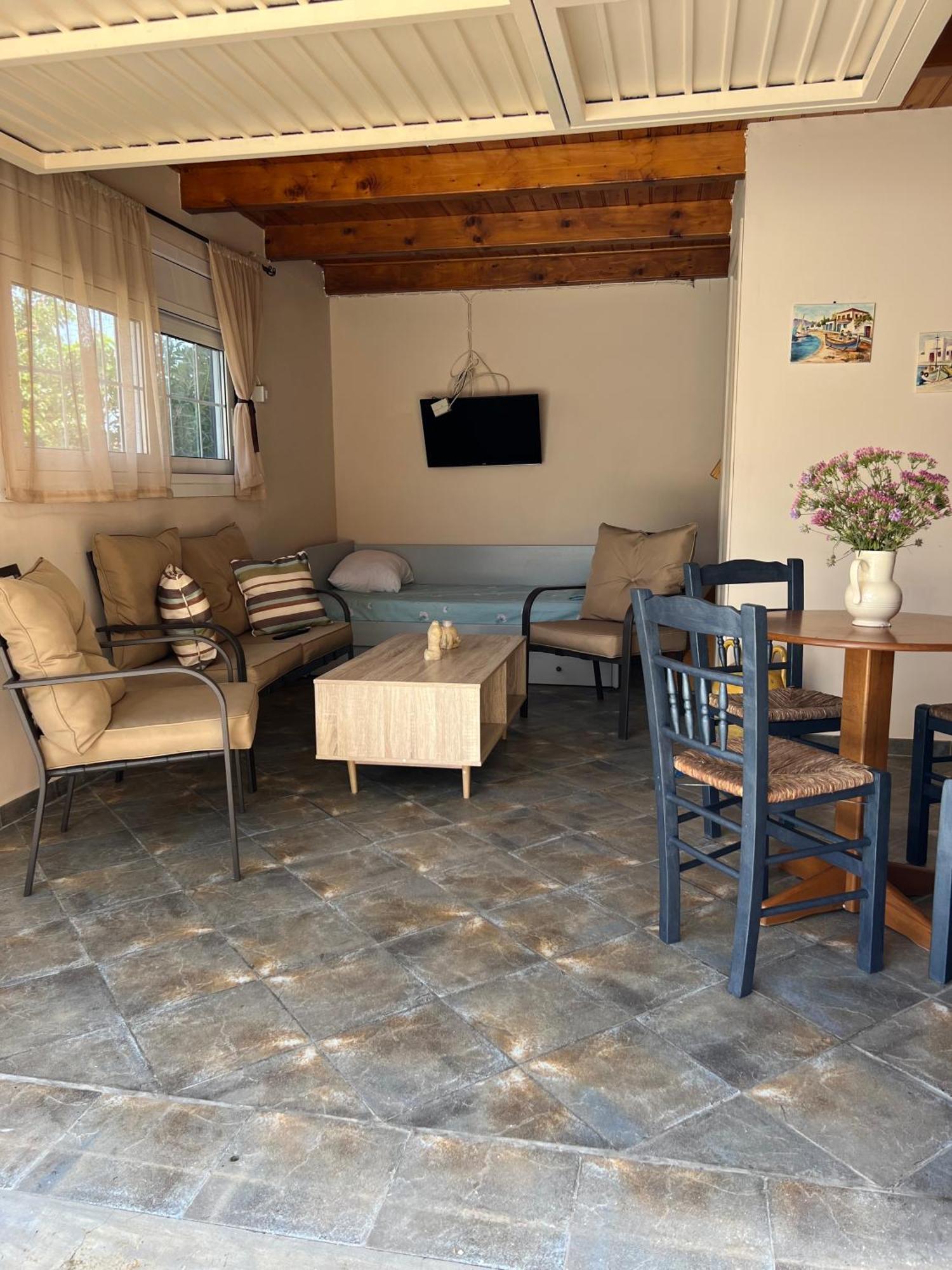 Nisaki Mathraki B&B Экстерьер фото