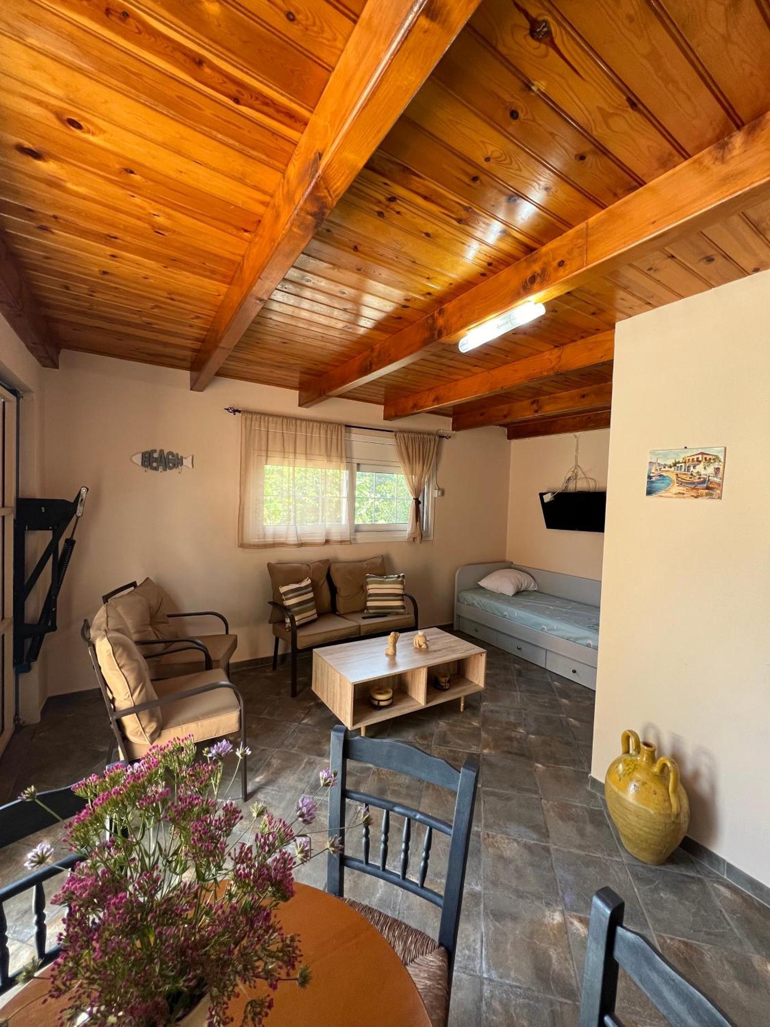 Nisaki Mathraki B&B Номер фото