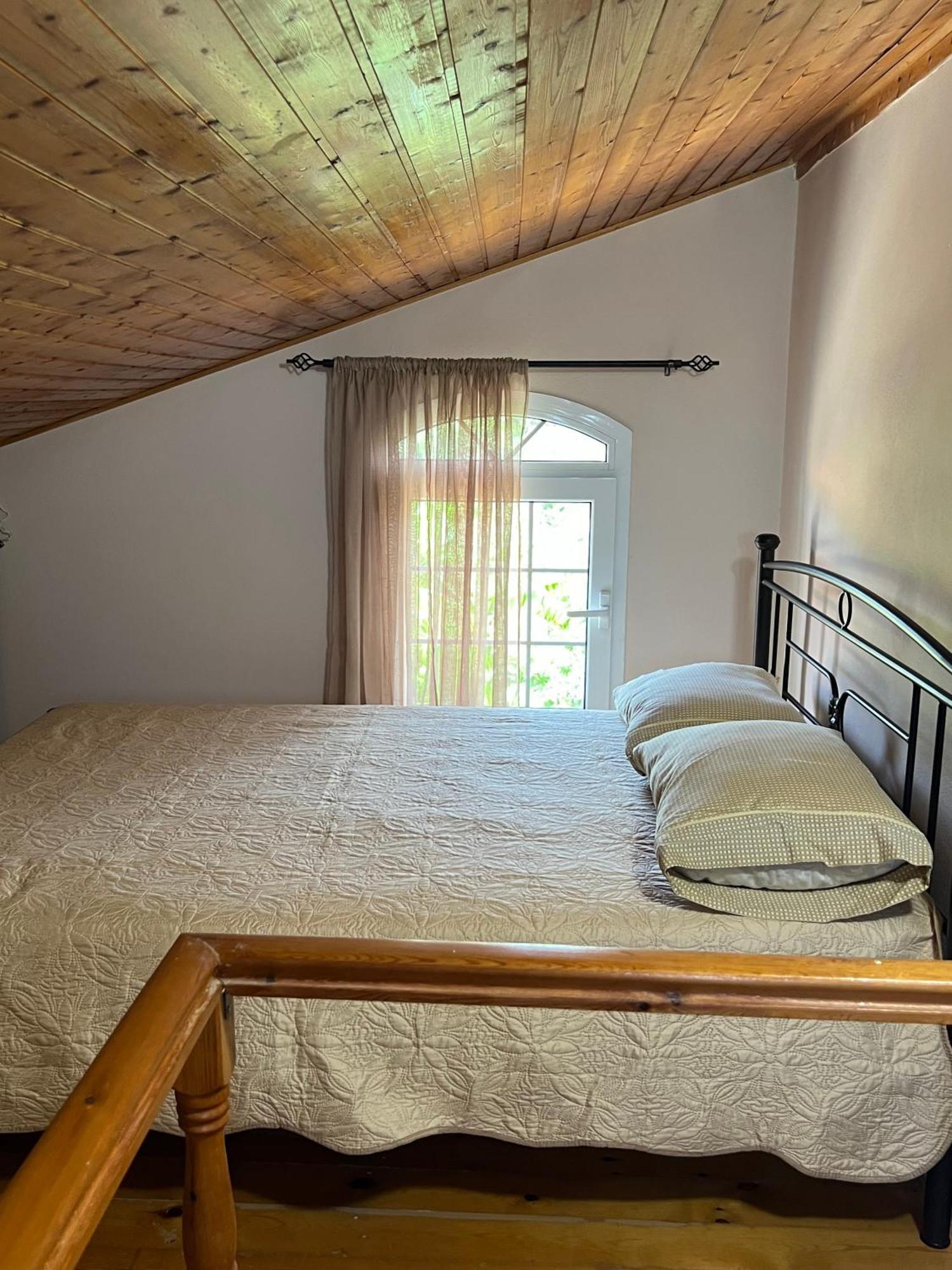 Nisaki Mathraki B&B Экстерьер фото